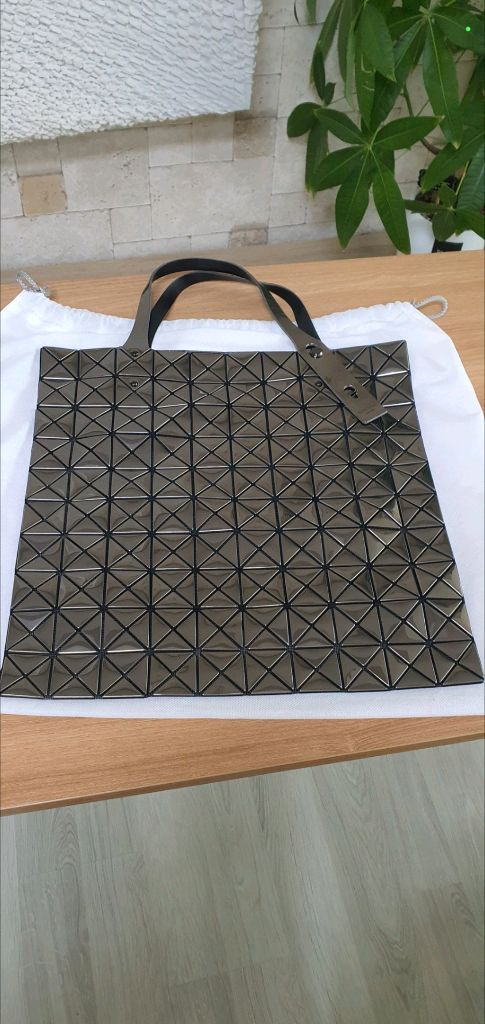 바오바오백 토트백/숄더백 라지 플래티넘 정품S급(한글텍)구찌프라다루이비통디올고야드샤넬셀린느보테가생로랑버버리가방크로스 이미지