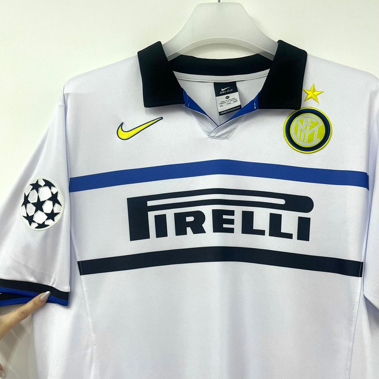 나이키 인터밀란 98-99 레트로 어웨이 올드 반팔 유니폼 이미지