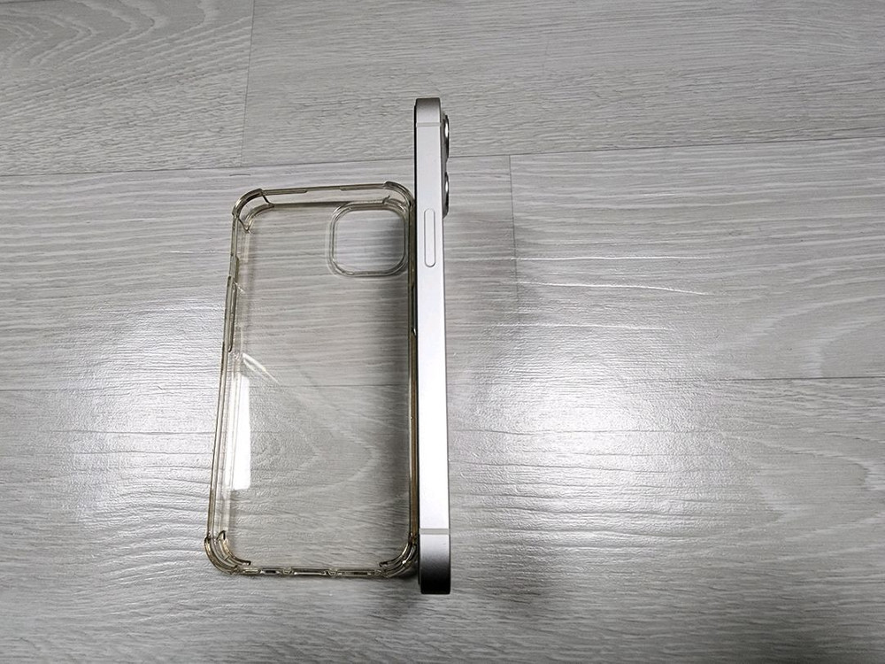 아이폰13 128G자급제 팝니다 이미지