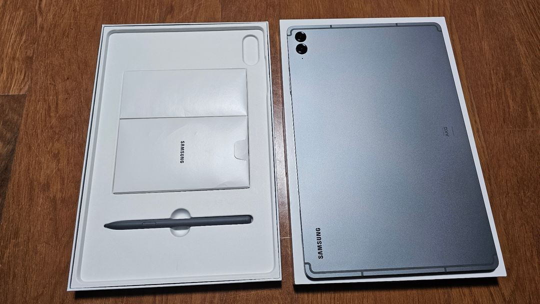 갤럭시탭s9FE플러스 wifi 256GB 입니다. 이미지