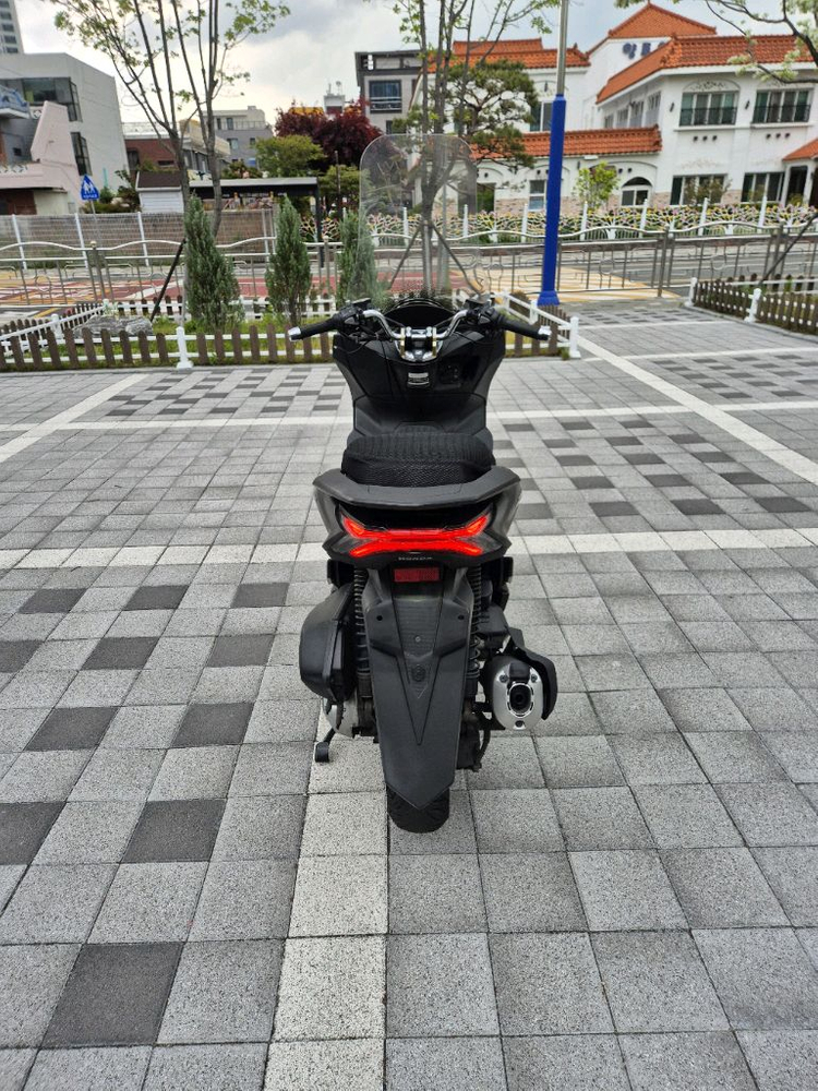 21년식 pcx125 abs 이미지