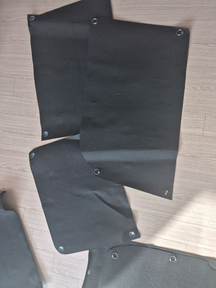 꼼지락 차박 레이용 햇빛가리개 이미지