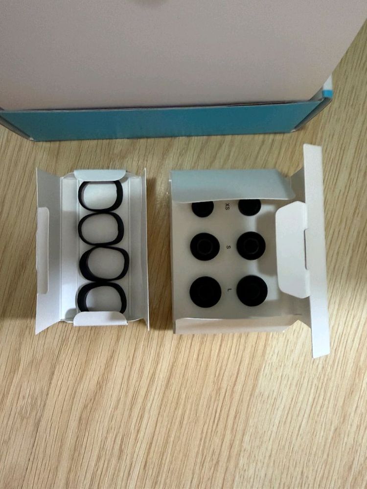 젠하이저 모멘텀 True Wireless 3 부속품 팝니다 이미지