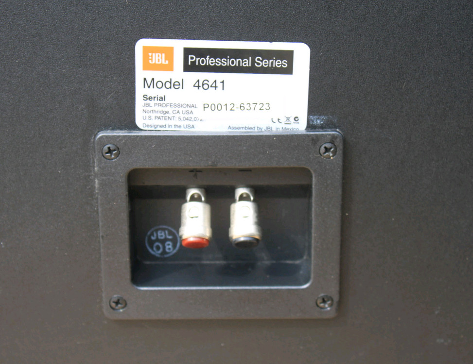 JBL 4641 서브우퍼 스피커 시네마용 CGV 이미지