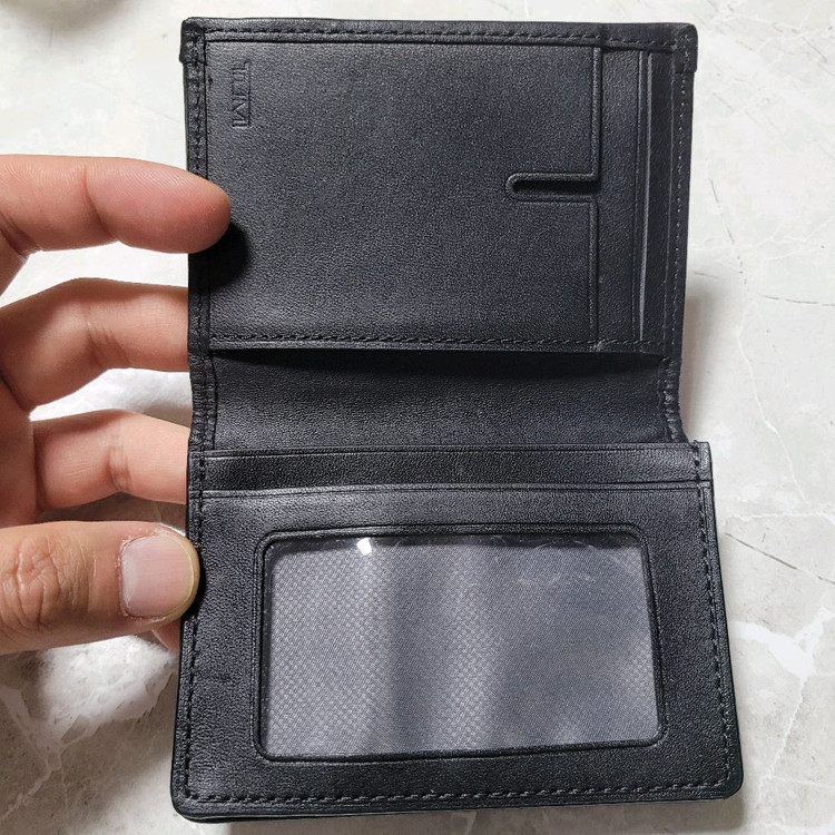 정품 투미 블랙 명함 지갑 이미지