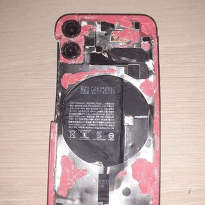 아이폰 11미니 레드 (파손폰) 이미지