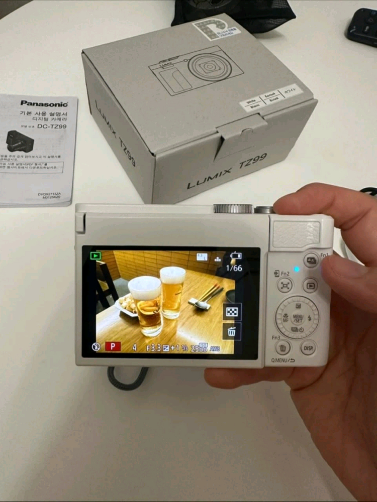 파나소닉 루믹스 DC-TZ 화이트 새상품급 판매합니다 이미지