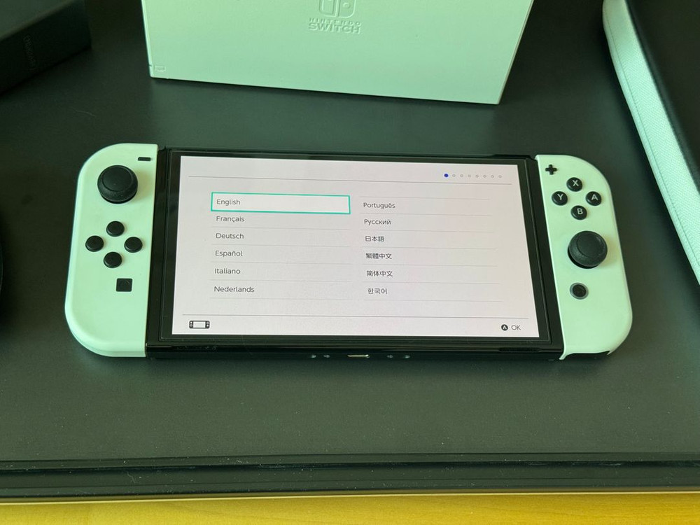 [풀박스, 급처] 닌텐도 스위치 OLED 화이트 파우치 + SD카드 포함 이미지