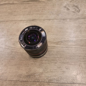 삼양 8mm 어안렌즈 f2.8 소니E 마운트 후드 제거 이미지