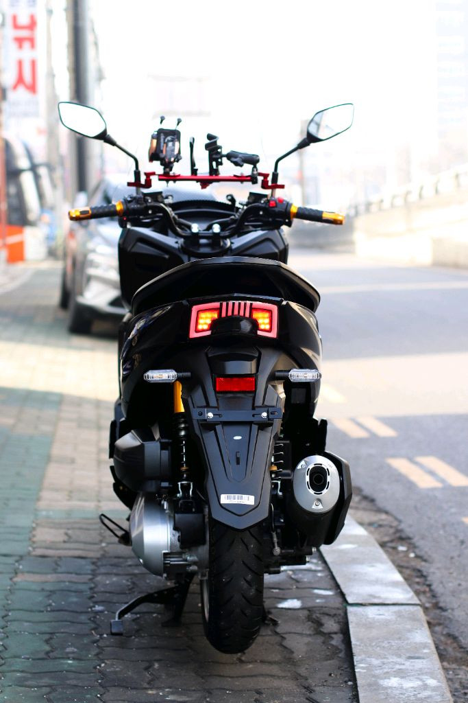 비에스테125 키웨이 2025년식 1260km 오토바이 판매합니다 이미지