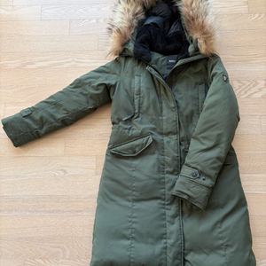 블랙야크 여성 롱패딩 이미지