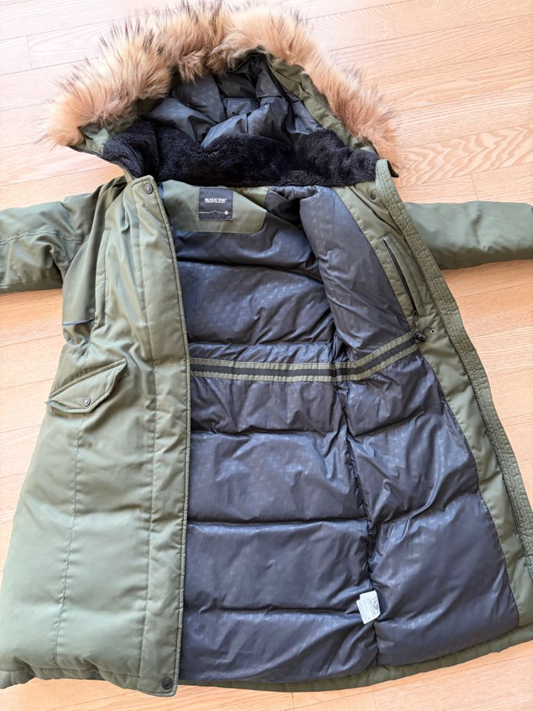 블랙야크 여성 롱패딩 이미지