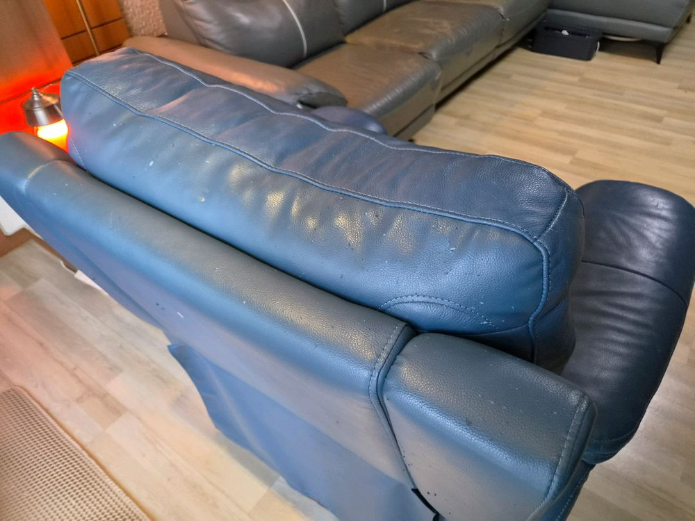 4인용 리클라이너 쇼파+1인 리클라이너 쇼파 나눔해요 이미지