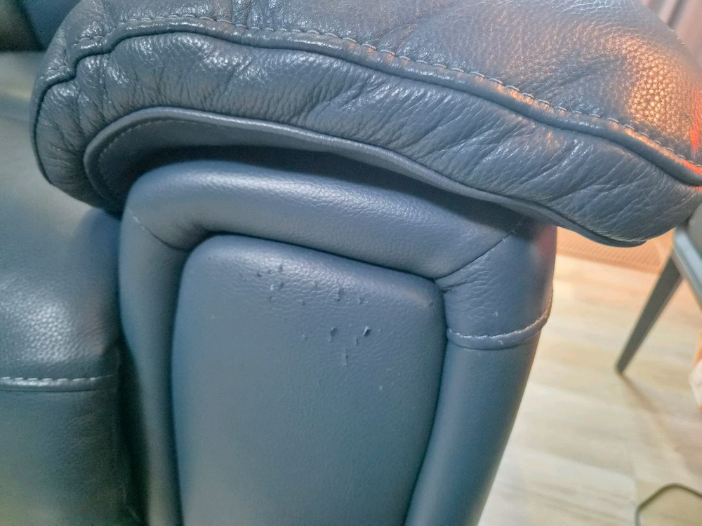 4인용 리클라이너 쇼파+1인 리클라이너 쇼파 나눔해요 이미지