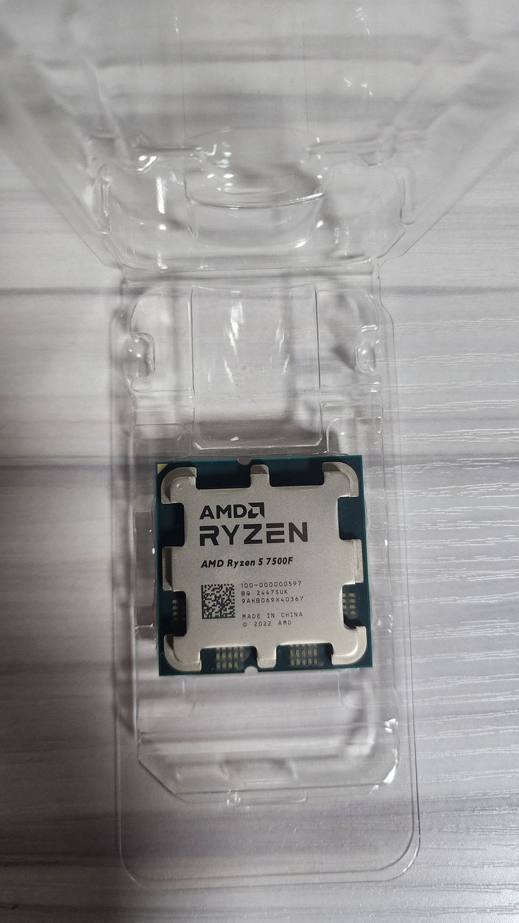 AMD 라이젠5-5세대 7500F (라파엘) (멀티팩(정품)) 팝니다 이미지