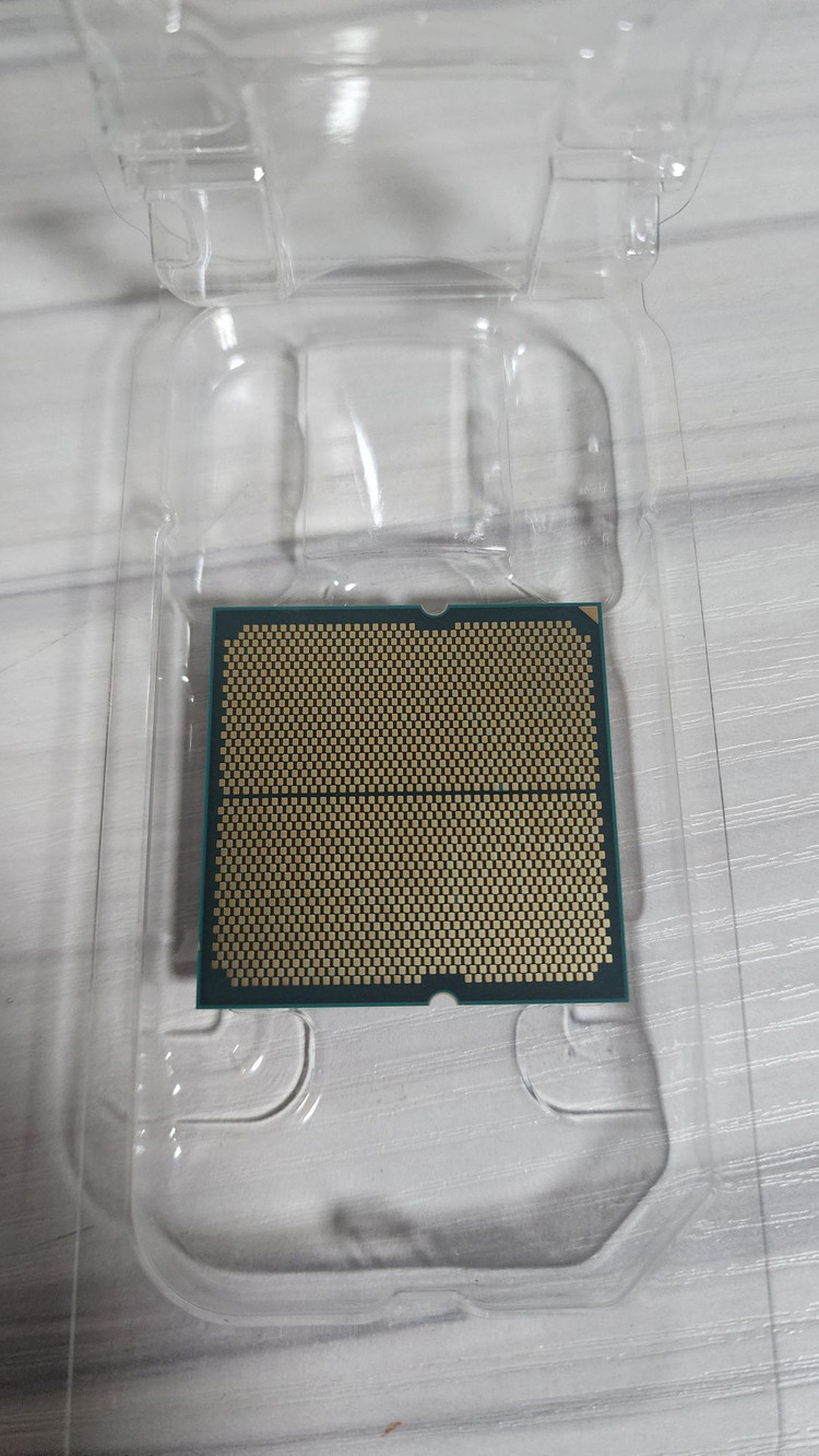AMD 라이젠5-5세대 7500F (라파엘) (멀티팩(정품)) 팝니다 이미지
