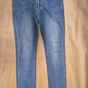 아페쎄(A.P.C.)의 쁘띠 스탠다드 진 29 판매합니다 단시간 착용하고 거의 보관만 한 새것 같은 중고입니다 1호 이미지