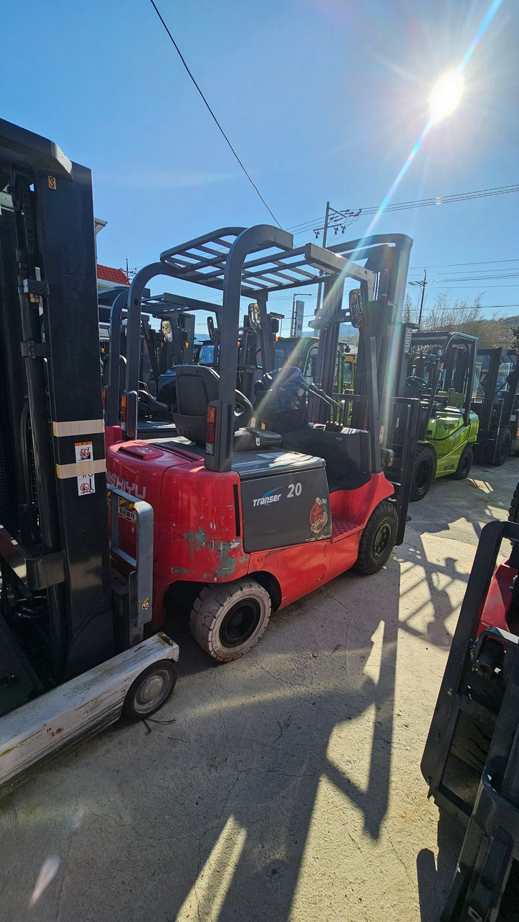 최신 니찌유 좌식 2톤 전동지게차 4M 사이드시프트 650만 이미지