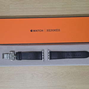 애플워치 에르메스 가죽 스트랩 3종 (44-49mm용) 정품 이미지