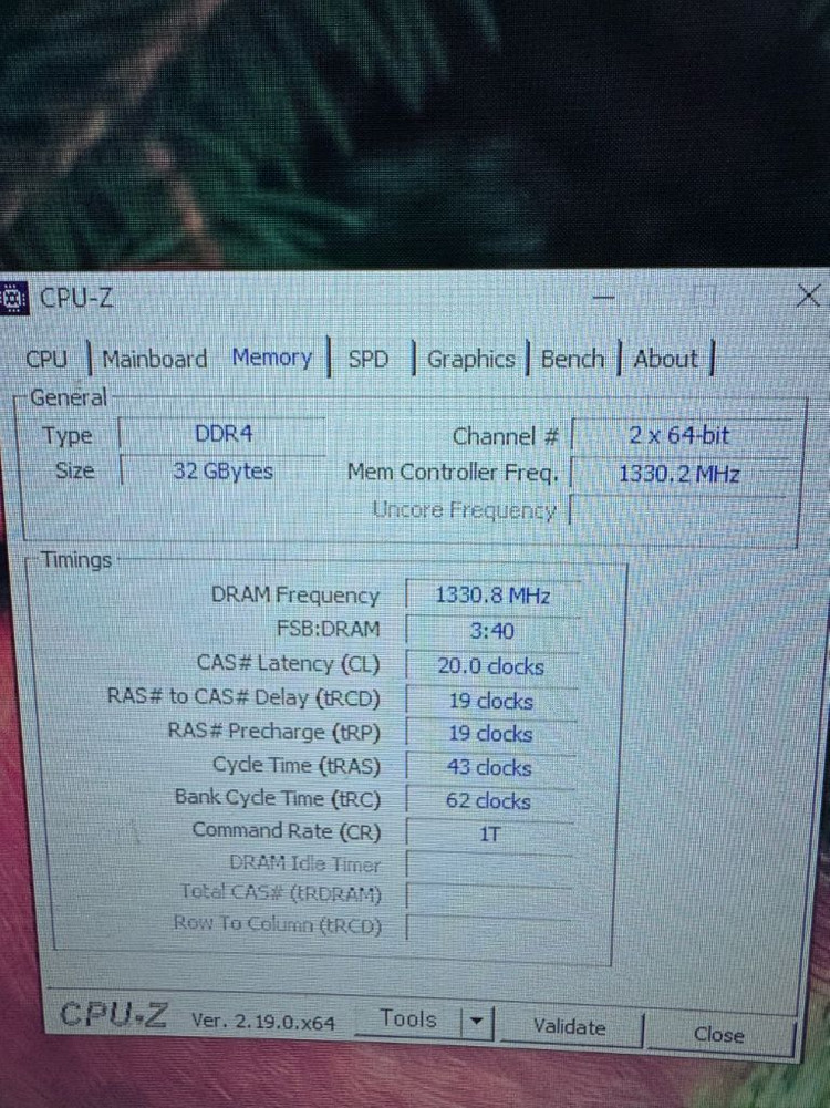 AMD 라이젠 7 2700, 램 32기가, 그래픽1660 Ti 이미지