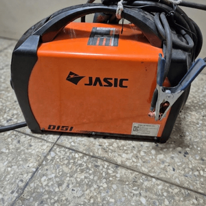 JASIC 휴대용 논가스 CO2용접기 (MIG-200) 이미지