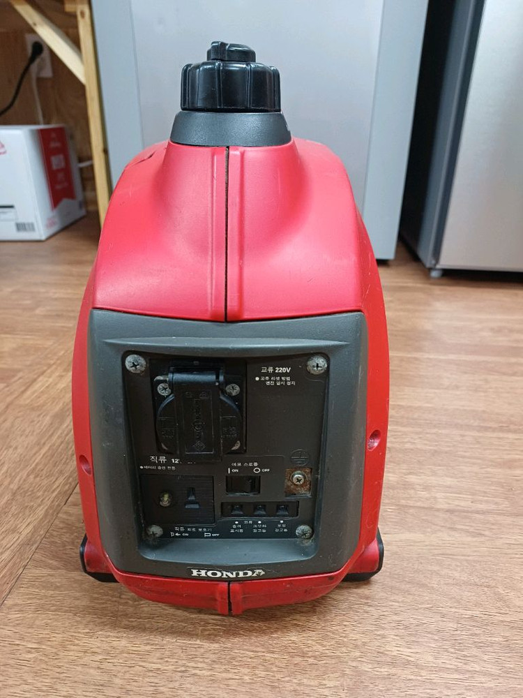 혼다EU10i 인버터무소음 발전기 이미지