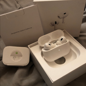 에어팟 프로 2세대 이미지