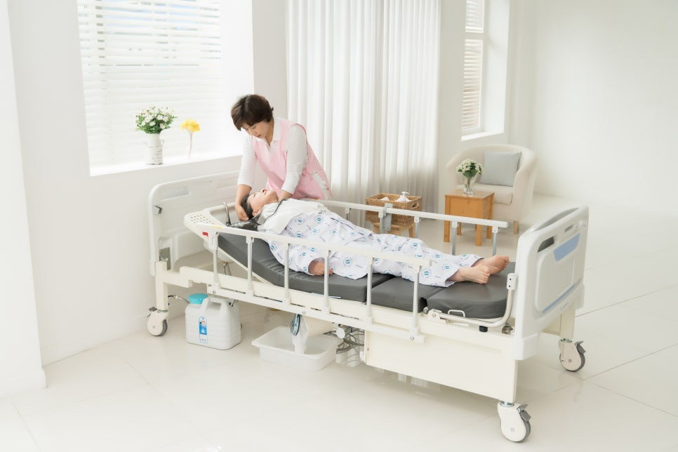 복합형 전동식 의료용 침대 (MH 22323) (수동식 정형용 운동장치 포함) 이미지