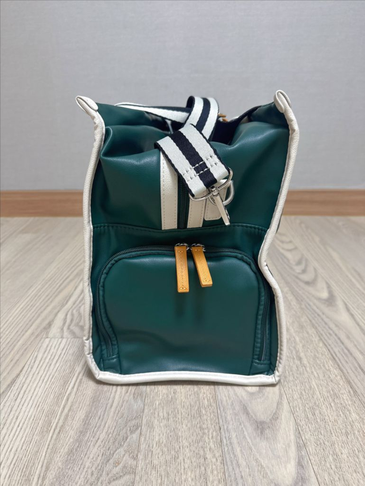 [새상품] 파리게이츠 골프 보스턴백 (카키/그린 컬러) 이미지