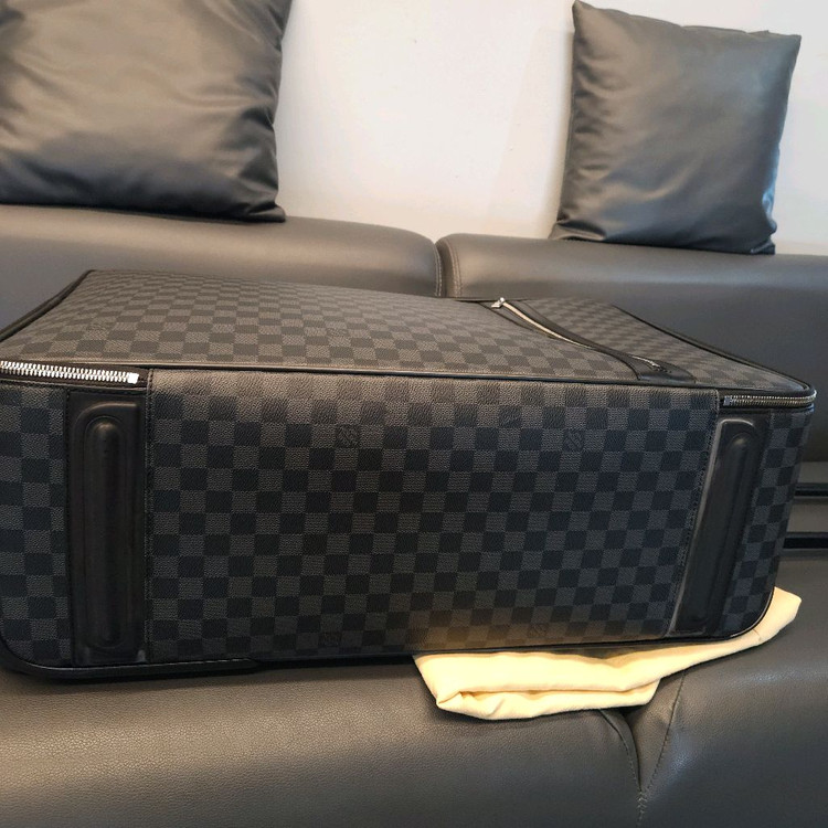 루이비통여행가방 페가세 케리어 65 그라피트 이미지