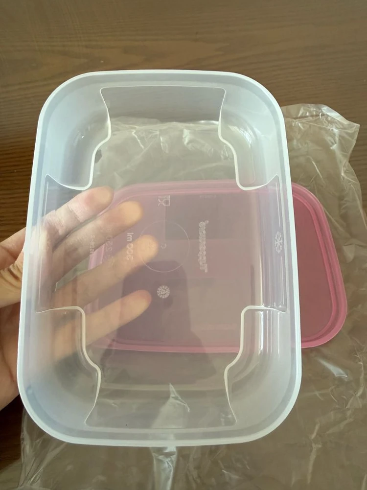 [새상품] 타파웨어 핑크 직사각형 반찬통 밀폐용기 이미지