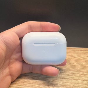 에어팟 프로2 8핀 이미지