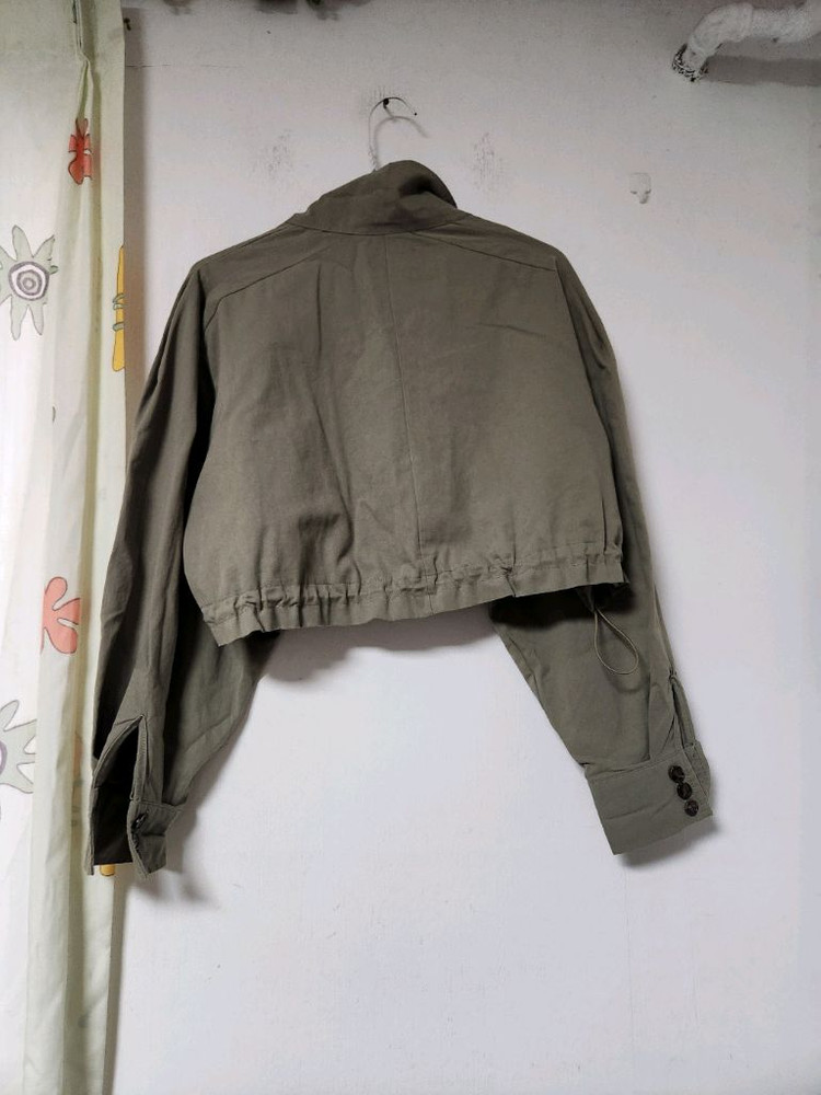 카키색 크롭 야상 점퍼 F(~77) 이미지