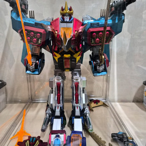 킹고자우라(DX)그레이트 캡틴 사우루스(도색작)팝니다. 이미지