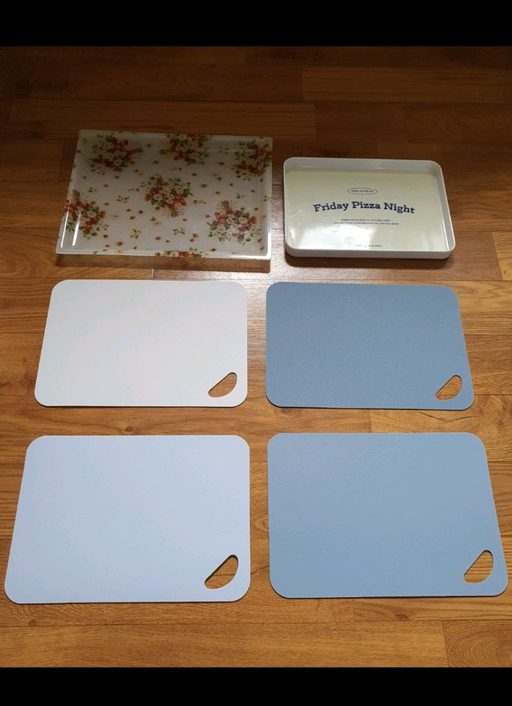 쟁반2개+도마4개 깔끔하고 위생적임 전부합 저렴하게 1만원 이미지