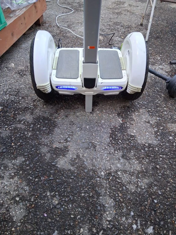 배터리 방전된 부품용 오스드리치 A3 전동휠/화물만 이미지