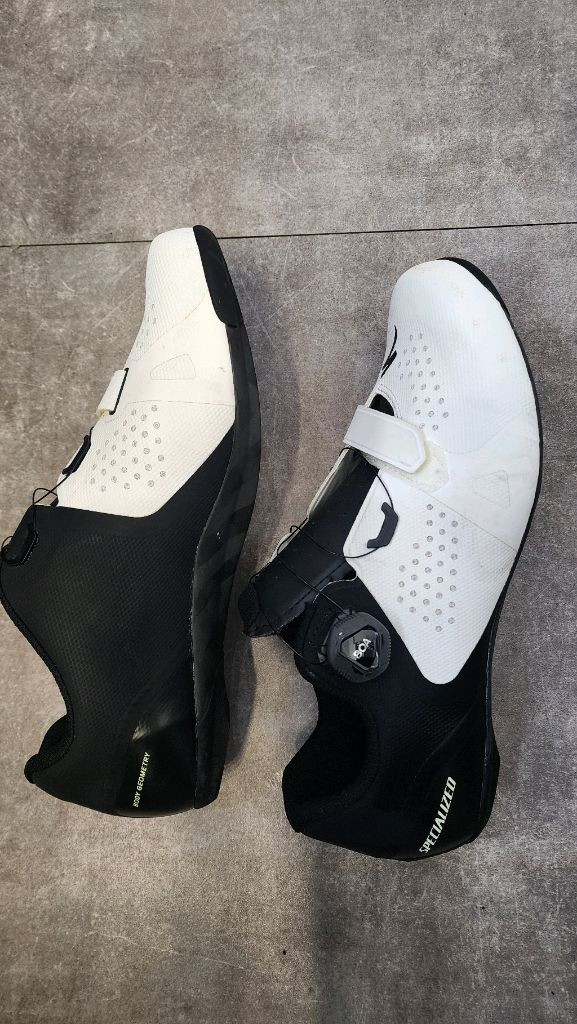 스페셜 라이즈드 클릿슈즈 토치 2.0 이미지