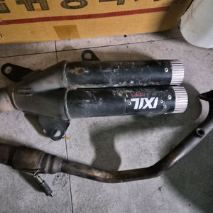 IXIL 듀얼 머플러(PCX125 22년식) 이미지