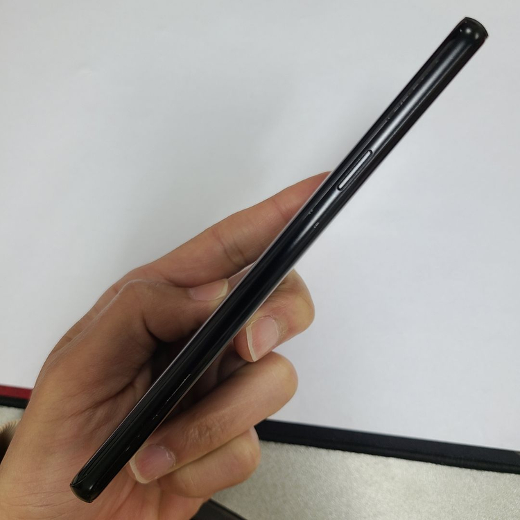 갤럭시 S9플러스 블랙 64G SK 무잔상 A급 213718 이미지