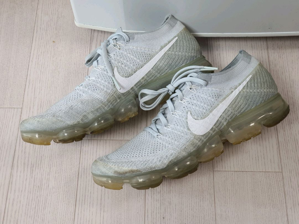 나이키 에어 베이퍼맥스 플라이니트 1퓨어 플래티넘 295 이미지