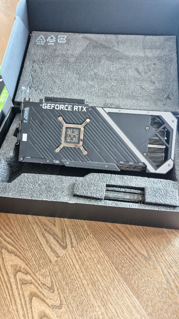 RTX 3070Ti 로그 스트릭스 그래픽카드 박풀 최상급 이미지