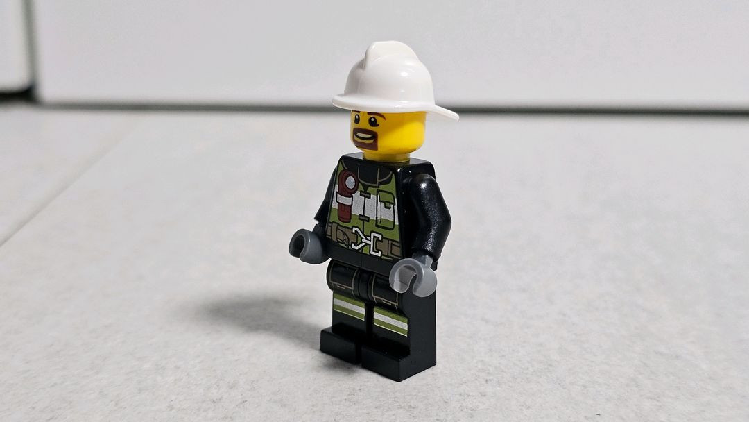 레고 시티 소방관 피규어 판매합니다. 이미지