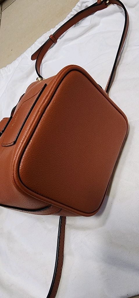 델레스트 글린다 크로스백 이미지