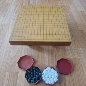 바둑판 + 바둑알 이미지