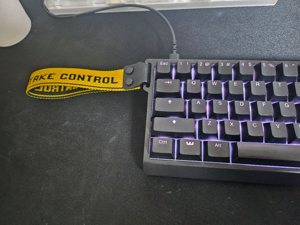 우팅60he 판매합니다 이미지