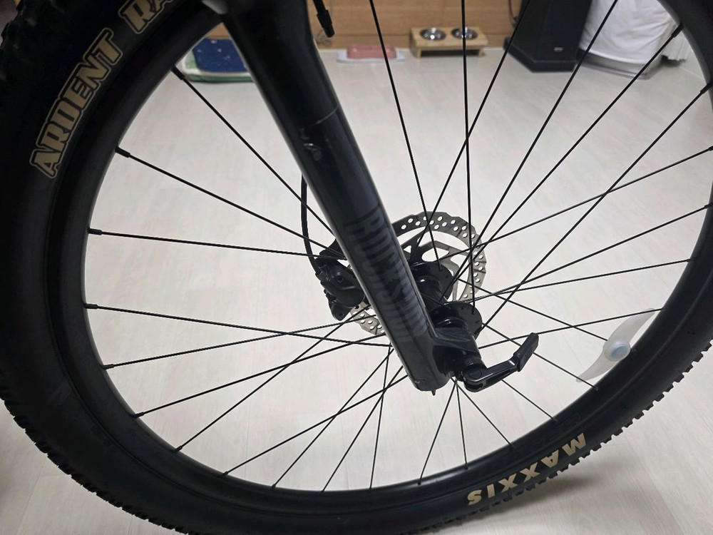 트렉 엑스칼리버8 팝니다. 이미지