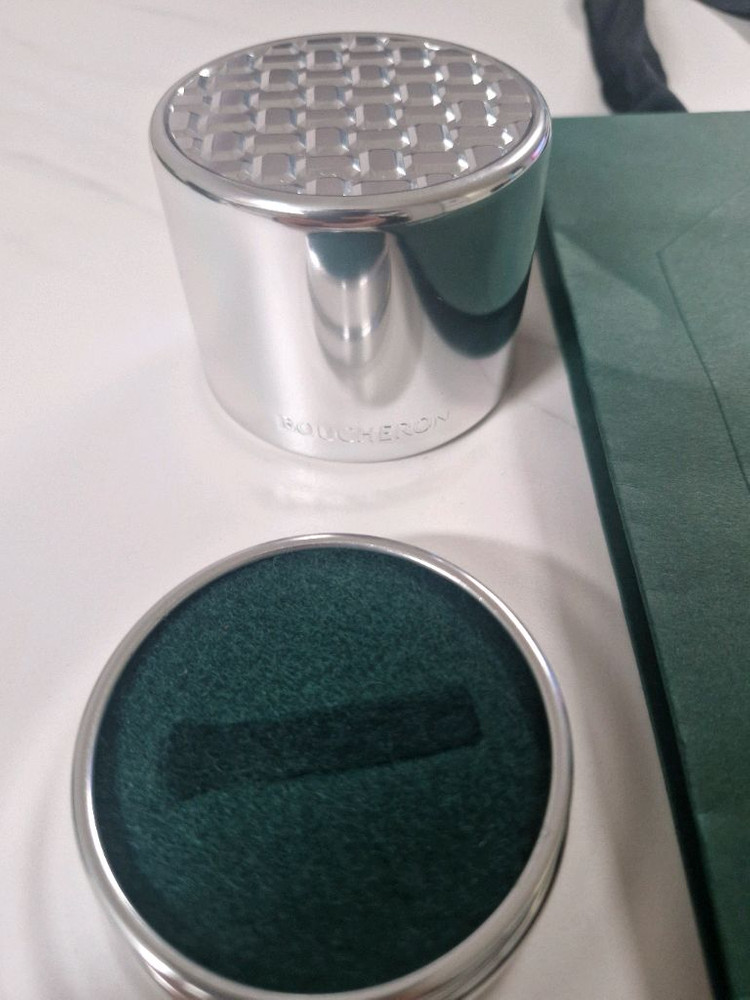 부쉐론 반지케이스 쇼핑백 팝니다 1세트 (재고2개) 이미지