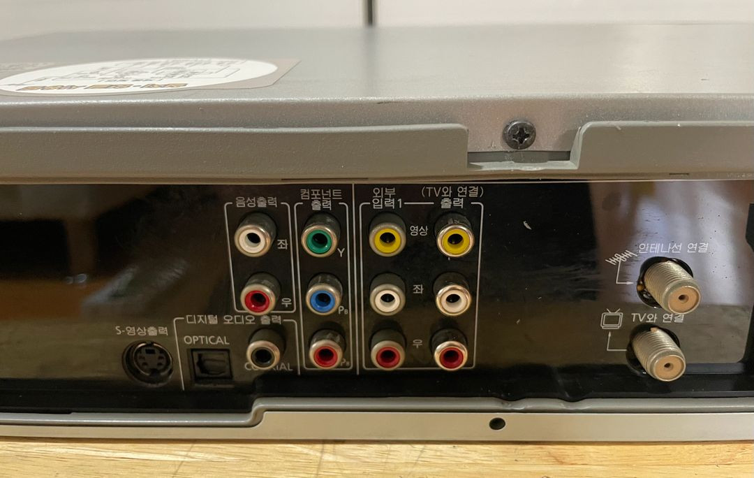 삼성 콤보 비디오 플레이어 VHS 플레이어 상태 좋은 제품 팝니다 DVD 는 안됨. 이미지