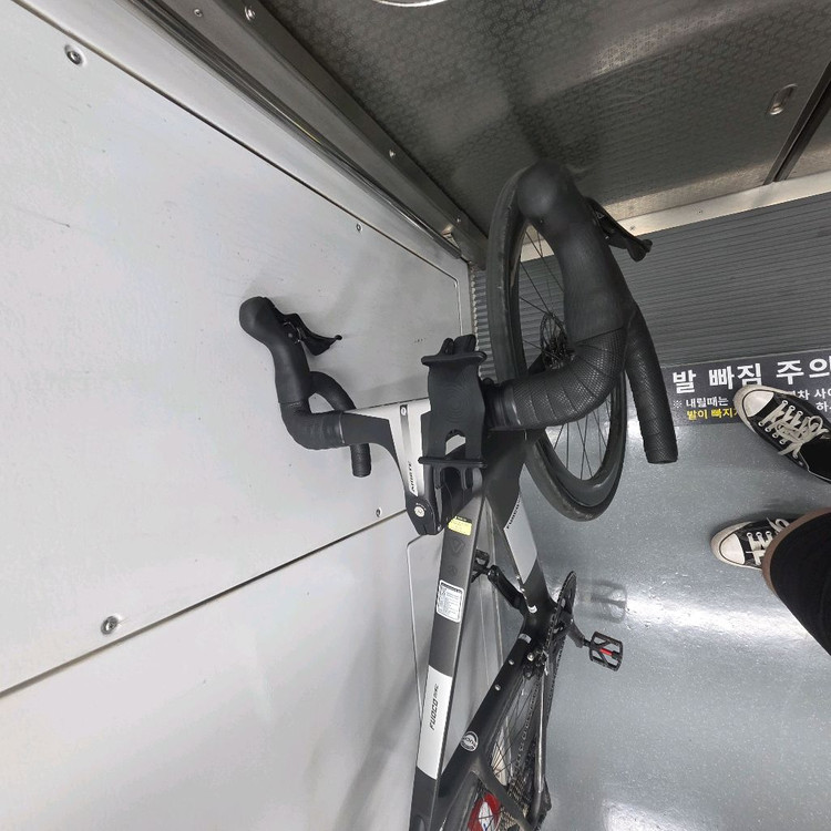 자바푸오코 로드자전거 올105 카본자전거(네고받습니다) 이미지