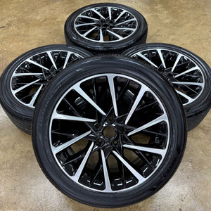 쏘나타DN8 18인치 휠타이어 팝니다 이미지